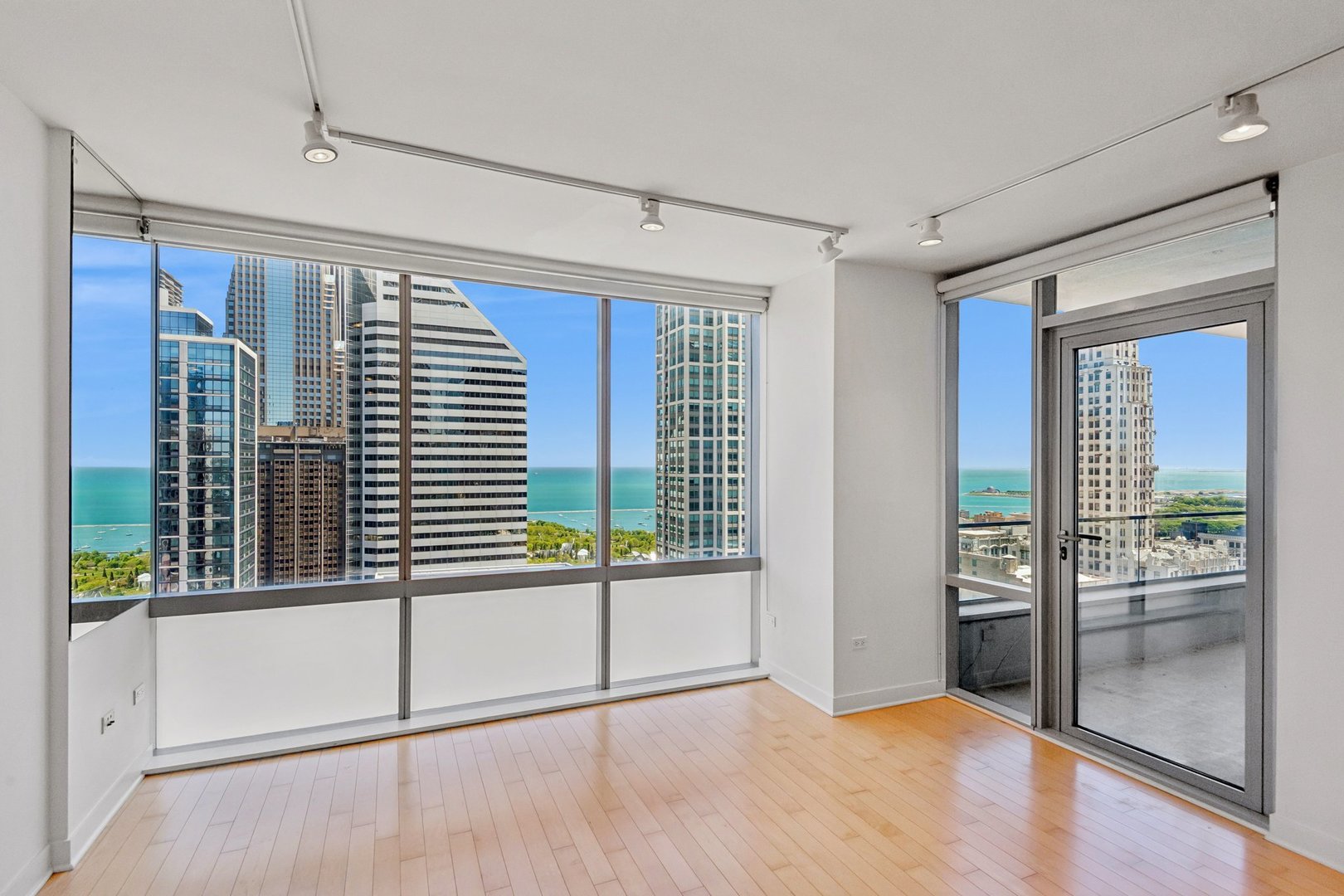 8 E Randolph Street 3102