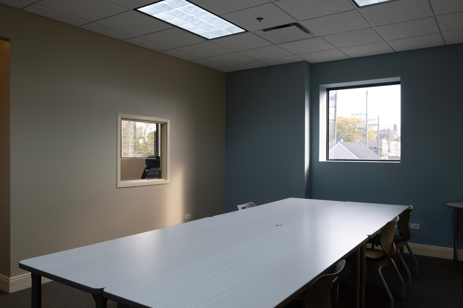 3100 W Belmont Avenue, Chicago, IL, 60618 1 3100 W Belmont Avenue