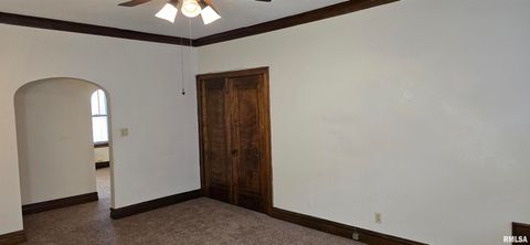 Tiny photo for 1620 18TH Avenue #26, Rock Island, IL 61201 (MLS # QC4270094)