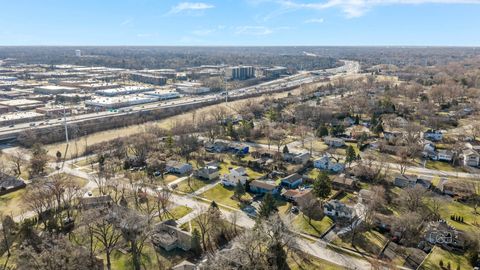 Tiny photo for 563 Hitchcock Avenue, Lisle, IL 60532 (MLS # 12587604)