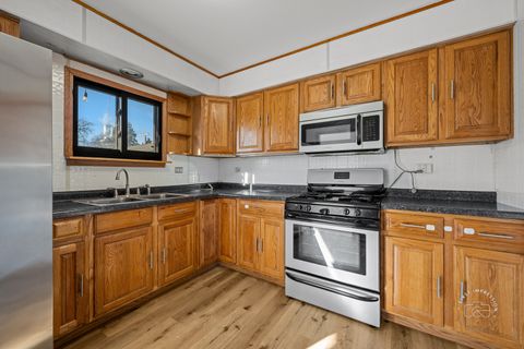 Tiny photo for 563 Hitchcock Avenue, Lisle, IL 60532 (MLS # 12587604)