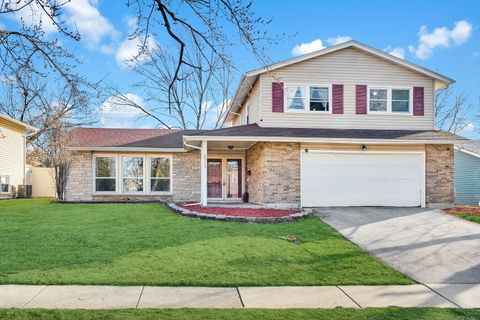 Photo of 2715 Knollwood Place, Hazel Crest, IL 60429 (MLS # 12580251)