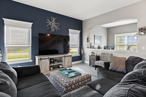 Tiny photo for 405 Shadow Wood Drive, Yorkville, IL 60560 (MLS # 12515319)