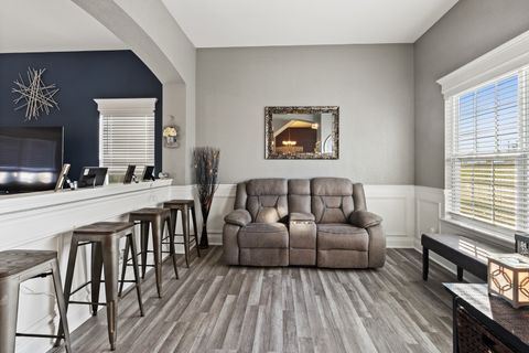 Tiny photo for 405 Shadow Wood Drive, Yorkville, IL 60560 (MLS # 12515319)