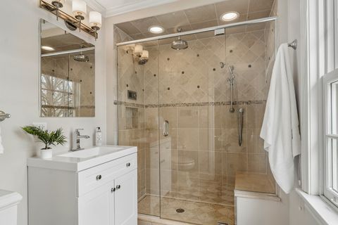 Tiny photo for 630 S Beverly Lane, Arlington Heights, IL 60005 (MLS # 12695545)