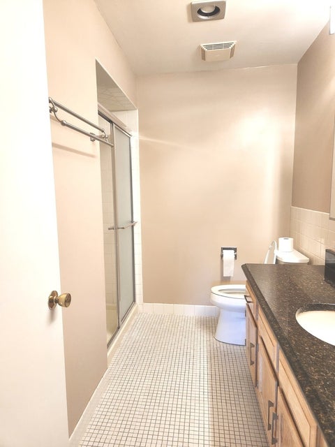 Tiny photo for 8001 W Courte Drive #310, Niles, IL 60714 (MLS # 12702471)