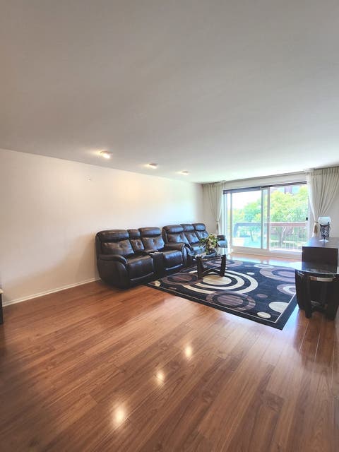 Tiny photo for 8001 W Courte Drive #310, Niles, IL 60714 (MLS # 12702471)