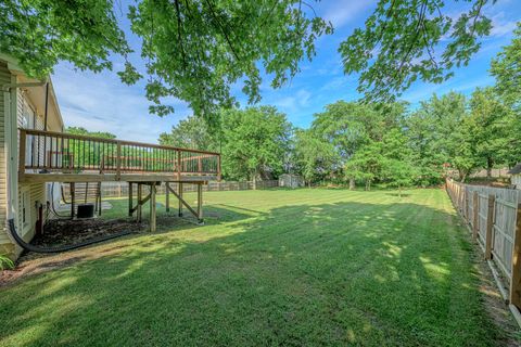 Tiny photo for 214 Somerset Court, New Lenox, IL 60451 (MLS # 12494512)