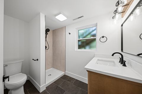 Tiny photo for 214 Somerset Court, New Lenox, IL 60451 (MLS # 12494512)