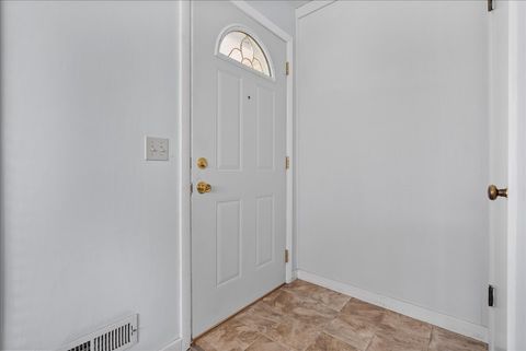 Tiny photo for 904 Snyder Drive, Bloomington, IL 61701 (MLS # 12508926)