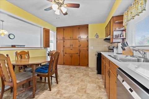 Tiny photo for 904 Snyder Drive, Bloomington, IL 61701 (MLS # 12508926)