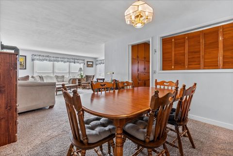 Tiny photo for 904 Snyder Drive, Bloomington, IL 61701 (MLS # 12508926)