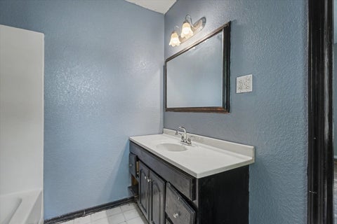 Tiny photo for 210 S Lott Boulevard, Gibson City, IL 60936 (MLS # 12685489)