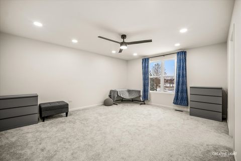 Tiny photo for 3667 Peregrine Way, Elgin, IL 60124 (MLS # 12679306)