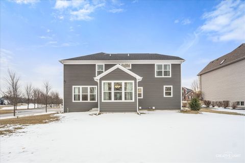 Tiny photo for 3667 Peregrine Way, Elgin, IL 60124 (MLS # 12679306)
