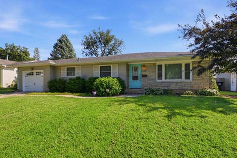 Photo of 712 22nd Avenue, Moline, IL 61265 (MLS # 12738196)