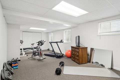 Tiny photo for 1412 Village Court, Buffalo Grove, IL 60089 (MLS # 12642049)