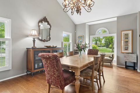 Tiny photo for 1412 Village Court, Buffalo Grove, IL 60089 (MLS # 12642049)