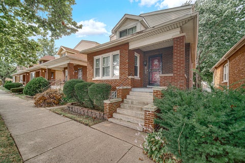 Photo of 7644 S Lafayette Avenue, Chicago, IL 60620 (MLS # 12785399)