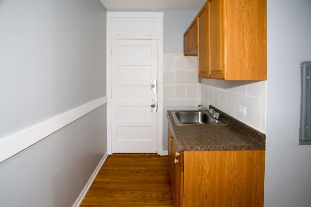 3259 W Wrightwood Avenue 3E