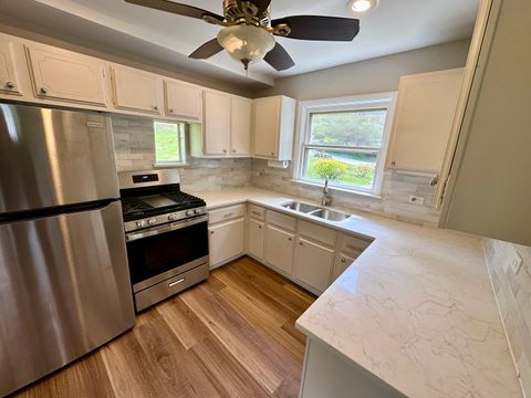 Tiny photo for 35397 N 1st Avenue, Ingleside, IL 60041 (MLS # 12632208)
