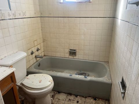 Tiny photo for 3021 W Malone Street, Peoria, IL 61605 (MLS # 12555545)