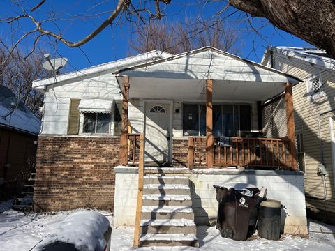 Photo of 3021 W Malone Street, Peoria, IL 61605 (MLS # 12555545)