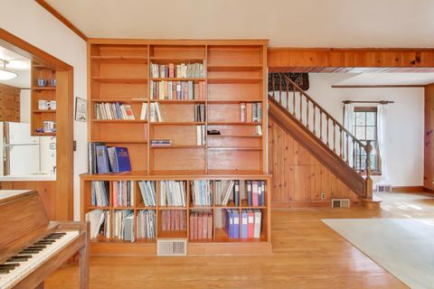 Tiny photo for 2113 Forestview Road, Evanston, IL 60201 (MLS # 12482583)
