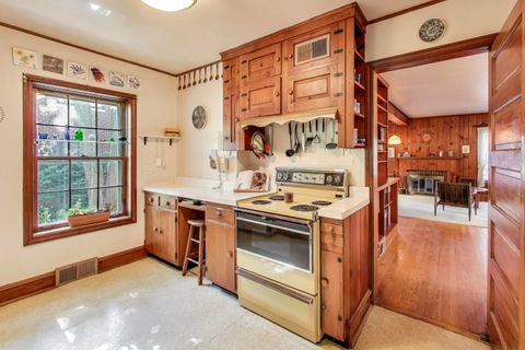 Tiny photo for 2113 Forestview Road, Evanston, IL 60201 (MLS # 12482583)