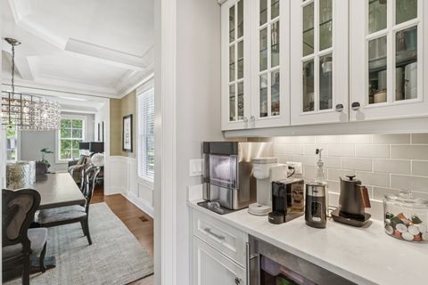 Tiny photo for 757 S Saylor Avenue, Elmhurst, IL 60126 (MLS # 12447659)