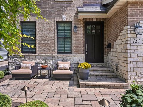 Tiny photo for 757 S Saylor Avenue, Elmhurst, IL 60126 (MLS # 12447659)