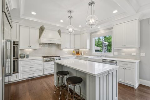 Tiny photo for 757 S Saylor Avenue, Elmhurst, IL 60126 (MLS # 12447659)