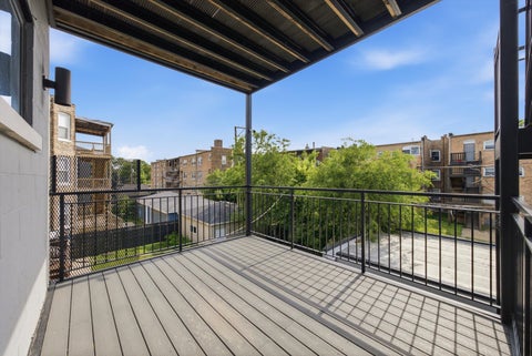 Tiny photo for 6606 S University Avenue #2, Chicago, IL 60637 (MLS # 12743083)
