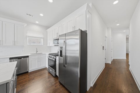 Tiny photo for 6606 S University Avenue #2, Chicago, IL 60637 (MLS # 12743083)