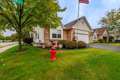 Photo of 1022 Edinburgh Court, Joliet, IL 60431 (MLS # 12477115)