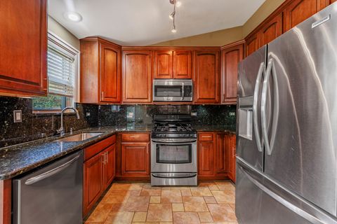 Tiny photo for 1022 Edinburgh Court, Joliet, IL 60431 (MLS # 12477115)