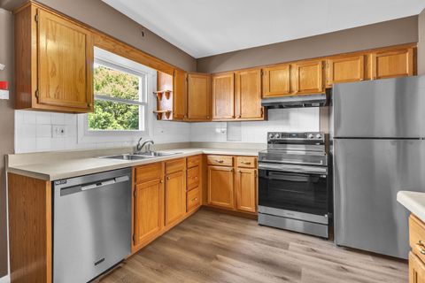 Tiny photo for 7952 MADISON Street #2E, River Forest, IL 60305 (MLS # 12529284)