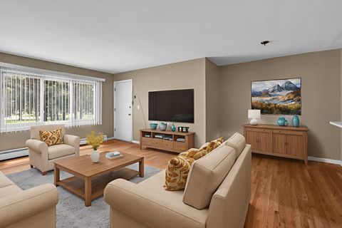 Tiny photo for 7952 MADISON Street #2E, River Forest, IL 60305 (MLS # 12529284)