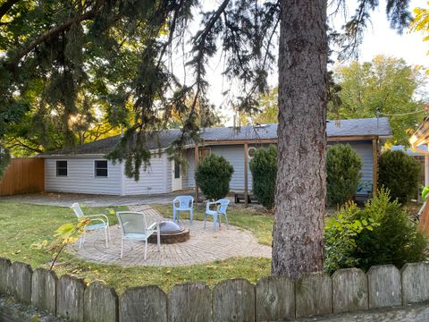 Tiny photo for 10 Briar Lane, Geneva, IL 60134 (MLS # 12502295)