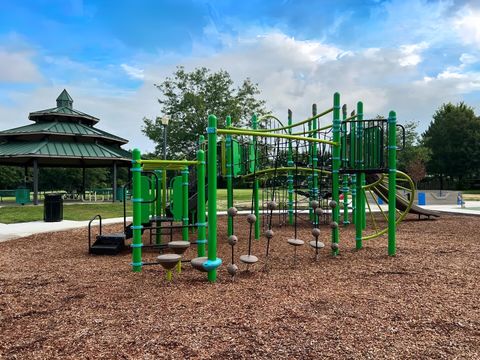 Tiny photo for 1100 Franklin Street, Mundelein, IL 60060 (MLS # 12467794)