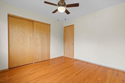Tiny photo for 1100 Franklin Street, Mundelein, IL 60060 (MLS # 12467794)