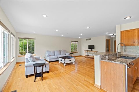Tiny photo for 1100 Franklin Street, Mundelein, IL 60060 (MLS # 12467794)