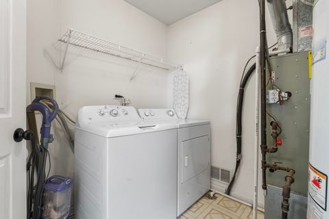 Tiny photo for 217 Sierra Pass Drive, Schaumburg, IL 60194 (MLS # 12499150)