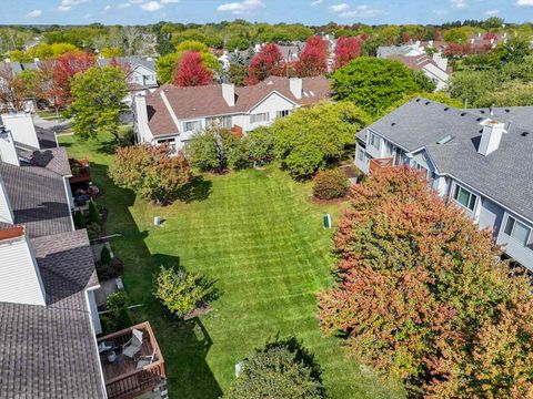 Tiny photo for 217 Sierra Pass Drive, Schaumburg, IL 60194 (MLS # 12499150)