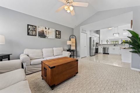 Tiny photo for 217 Sierra Pass Drive, Schaumburg, IL 60194 (MLS # 12499150)