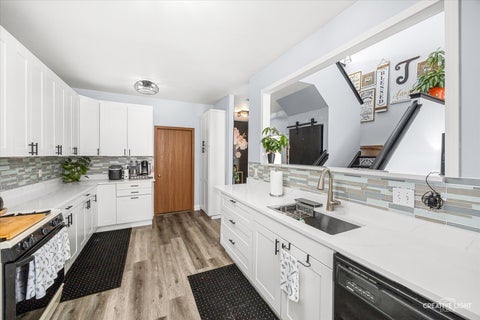 Tiny photo for 1511 Stoneridge Circle, Yorkville, IL 60560 (MLS # 12736333)