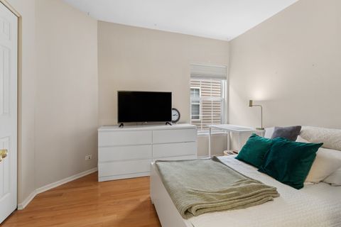 Tiny photo for 272 Prairie View Lane, Wheeling, IL 60090 (MLS # 12581537)