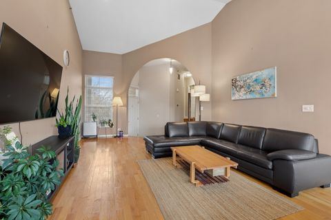 Tiny photo for 272 Prairie View Lane, Wheeling, IL 60090 (MLS # 12581537)