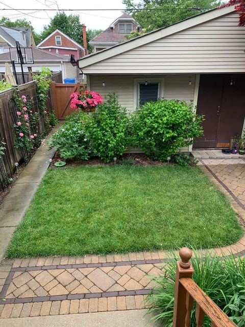 Tiny photo for 6042 N Mason Avenue, Chicago, IL 60646 (MLS # 12609533)