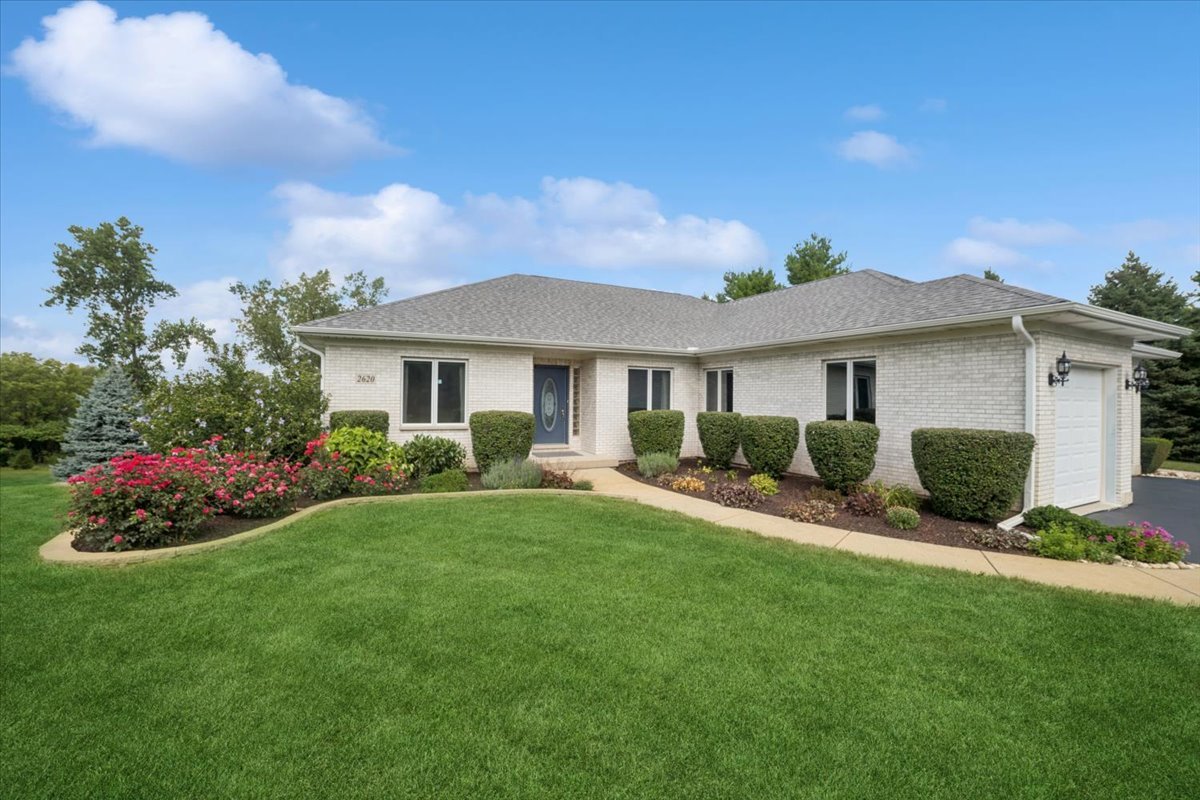 2620 Rolling Oaks Road